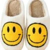 Merkloos Smiley Slippers - Dames Sloffen - Heren Sloffen - Smiley Pantoffels - Maat 38/39 -Casio Verkoop 1055x1200 2