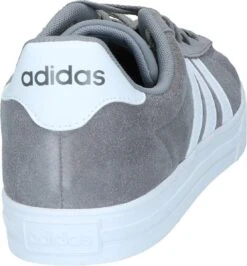 Adidas - Daily 2.0 - Sneaker Laag Sportief - Heren - Maat 42,5 - Grijs;Grijze - Grethr/Ftwwht/Ftwwht 21 Adidas - Daily 2.0 - Sneaker Laag Sportief - Heren - Maat 42,5 - Grijs;Grijze - Grethr/Ftwwht/Ftwwht -Casio Verkoop 1113x1200 5