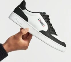 Fila Zwart/witte Sneaker - Maat 43 -Casio Verkoop 1200x1044 3
