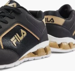 Fila Zwarte Sneaker - Maat 42 -Casio Verkoop 1200x1121 2