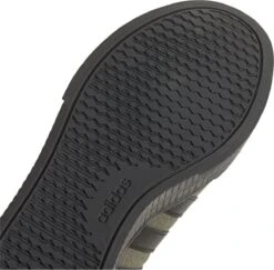 ADIDAS SPORTSWEAR Daily 3.0 Sneakers - Olistr / Cblack / Ftwwht - Heren - EU 44 -Casio Verkoop 1200x1182 3