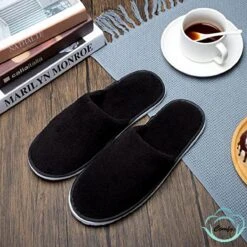 Merkloos Comfy Badstof Slippers - Gesloten Neus - Maat 39/43 - 1 Paar - Vakantie Slippers - Spa Slippers - Zwart -Casio Verkoop 1200x1200 1479