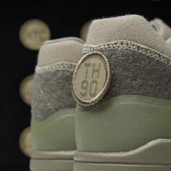 Nike Air Max 1 | V SP 'Patch' | Steel Green | 704901-300 | Maat 43 | Mens US 9.5 | UK 8.5 | CM 27.5 -Casio Verkoop 1200x1200 1589