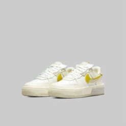 Sneakers Nike Air Force 1 Fontanka "Summit White Celery" - Maat 39 -Casio Verkoop 1200x1200 1603