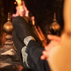 Travelin Be-Home Sloffen - Wollen Pantoffels - Heren - Donkergrijs - Maat 46 -Casio Verkoop 1200x1200 1732