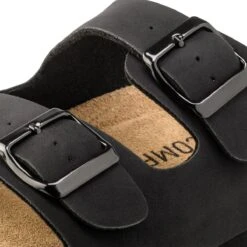 Slippers Dames - Slippers Heren - Sandalen - Memory Foam Voetbed - PU Leer - Zwart - Maat 37 -Casio Verkoop 1200x1200 1846