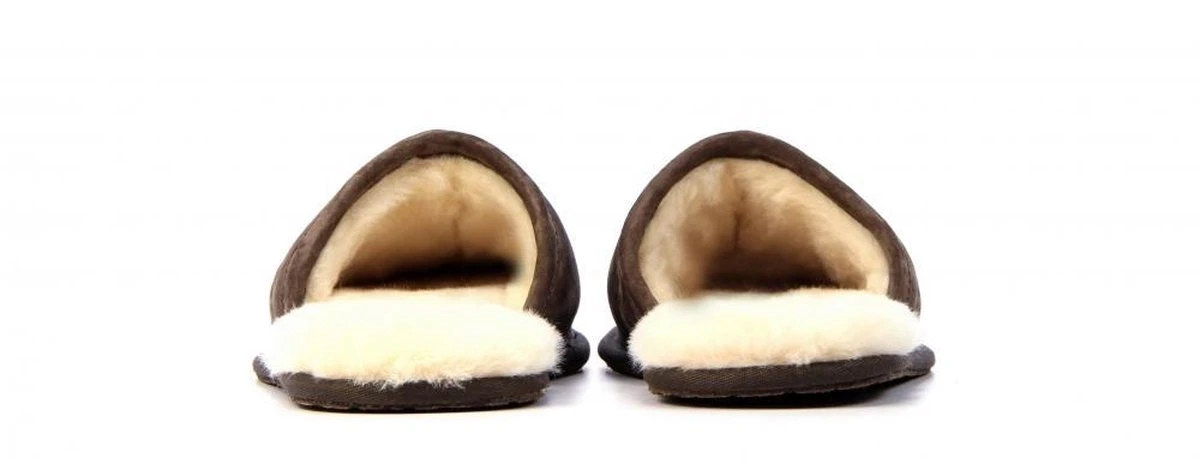 UGG M Scuff Heren Sloffen - Donkerbruin - Maat 43 5 UGG M Scuff Heren Sloffen - Donkerbruin - Maat 43 - Afbeelding 3