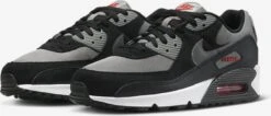 NIKE AIR MAX 90 "BLACK RED GREY" - Maat: 42