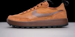 NikeCraft General Purpose Shoe Tom Sachs Field Brown DA6672-201 Maat 43 BRUIN Schoenen -Casio Verkoop 1200x603 4