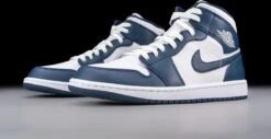 Nike Air Jordan 1 Mid, White Metallic Gold Obsidian, 554724-174, EUR 42.5 -Casio Verkoop 1200x616 6