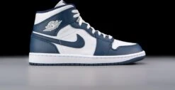 Nike Air Jordan 1 Mid, White Metallic Gold Obsidian, 554724-174, EUR 42.5 -Casio Verkoop 1200x616 7