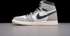 Nike Air Jordan 1 Retro High OG White Cement DZ5485-052 Maat 39 WIT Schoenen -Casio Verkoop 1200x623 2