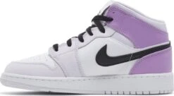 Nike Air Jordan 1 Mid Barely Grape (GS) Maat 37.5/5Y DQ8423-501 -Casio Verkoop 1200x659 3