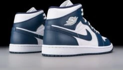 Nike Air Jordan 1 Mid, White Metallic Gold Obsidian, 554724-174, EUR 42.5 -Casio Verkoop 1200x685 4