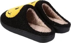 Merkloos Sloffen - Pantoffels Heren - Pantoffels Dames - Dames Sloffen - Heren Sloffen - Pantoffels - Smiley Sloffen - Smiley Pantoffels - Maat 44/45 -Casio Verkoop 1200x722 7
