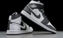 Nike Air Jordan Air Jordan 1 Mid 'Invert Black White' - Maat: 41 -Casio Verkoop 1200x729 2