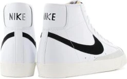 Nike Blazer Mid '77 Vintage Heren Sneakers - Maat 44 -Casio Verkoop 1200x749 1