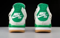 Nike Air Jordan 4 Retro SB Pine Green DR5415-103 Maat 44.5 GROEN Schoenen -Casio Verkoop 1200x757 2