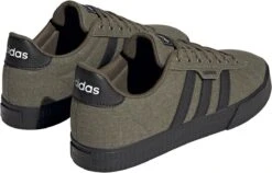 ADIDAS SPORTSWEAR Daily 3.0 Sneakers - Olistr / Cblack / Ftwwht - Heren - EU 44 -Casio Verkoop 1200x769 9