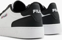 Fila Zwart/witte Sneaker - Maat 43 -Casio Verkoop 1200x779 2