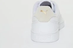 PUMA Shuffle Unisex Sneakers - White/TeamGold - Maat 43 -Casio Verkoop 1200x786 4