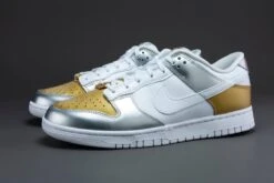Nike Dunk Low Gold White Silver (W) DH4403-700 Maat 39 WIT Schoenen -Casio Verkoop 1200x800 150