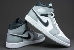 Nike Air Jordan 1 Mid Light Smoke Grey Anthracite 554724-078 Maat 42 Grijs Schoenen -Casio Verkoop 1200x800 204
