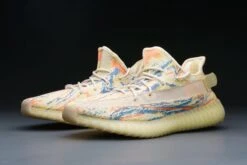 ADIDAS Yeezy Boost 350 V2 MX Oat GW3773 Maat 44 MX OAT Schoenen -Casio Verkoop 1200x800 213