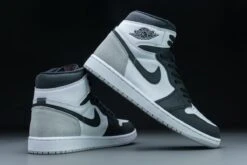 Nike Air Jordan 1 Retro High OG Stage Haze 555088-108 Maat 42 Kleur Als Op Foto Schoenen -Casio Verkoop 1200x800 270