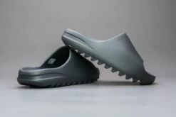 Adidas Yeezy Slide Onyx HQ6448 Maat 39 Kleur Als Op Foto Schoenen -Casio Verkoop 1200x800 292