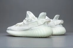 Adidas Yeezy Boost 350 V2 BONE 2022 HQ6316 - Maat 36 -Casio Verkoop 1200x800 334