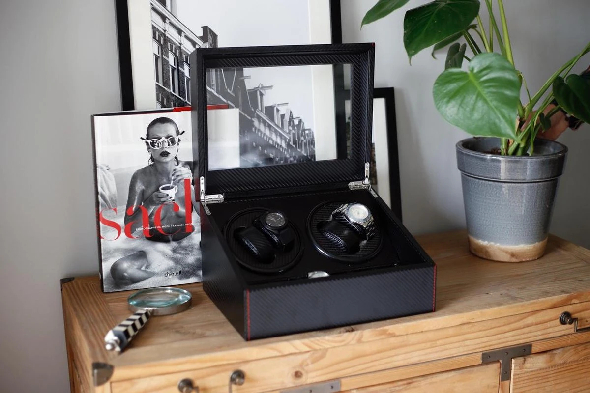 Luxe Carbon 2-in-1 Automatische Horloge Winder Doos - Voor 4 Automatische Horloges + 6 Voor Opslag - Opbergbox Watchwinder - Horlogeopwinder - Horlogebox - Valentijsdag 9 Luxe Carbon 2-in-1 Automatische Horloge Winder Doos - Voor 4 Automatische Horloges + 6 Voor Opslag - Opbergbox Watchwinder - Horlogeopwinder - Horlogebox - Valentijsdag - Afbeelding 7
