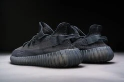 Adidas Yeezy Boost 350 V2 Onyx HQ4540 Maat 44 Kleur Als Op Foto Schoenen -Casio Verkoop 1200x800 52
