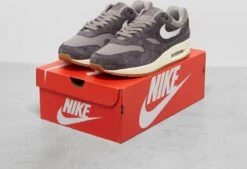 Nike Air Max 1 | Premium 2 Crepe | Soft Grey | FD5088-001 | Maat 43 | Mens US 9.5 | UK 8.5 | CM 28 -Casio Verkoop 1200x822 1