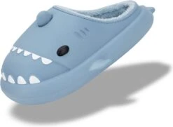 JAXY Haai Slippers - Shark Slides - Shark Slippers - Pantoffels Dames En Heren - Sloffen Jongens En Meisjes - Maat 38-39 - Blauw