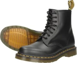 Dr. Martens 1460 Smooth Unisex Veterboots - Black - Maat 42 -Casio Verkoop 1200x985 1