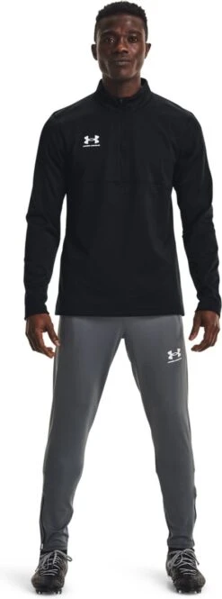 Under Armour Challenger Heren Sportshirt - Maat L -Casio Verkoop 446x1200 1