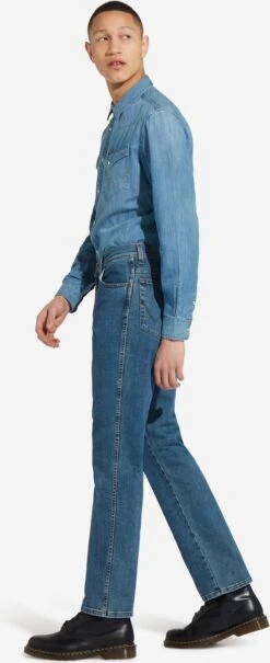 Wrangler Texas Medium Stretch Stonewash Heren Regular Fit Jeans - Lichtblauw - Maat 36/34 -Casio Verkoop 490x1200 6