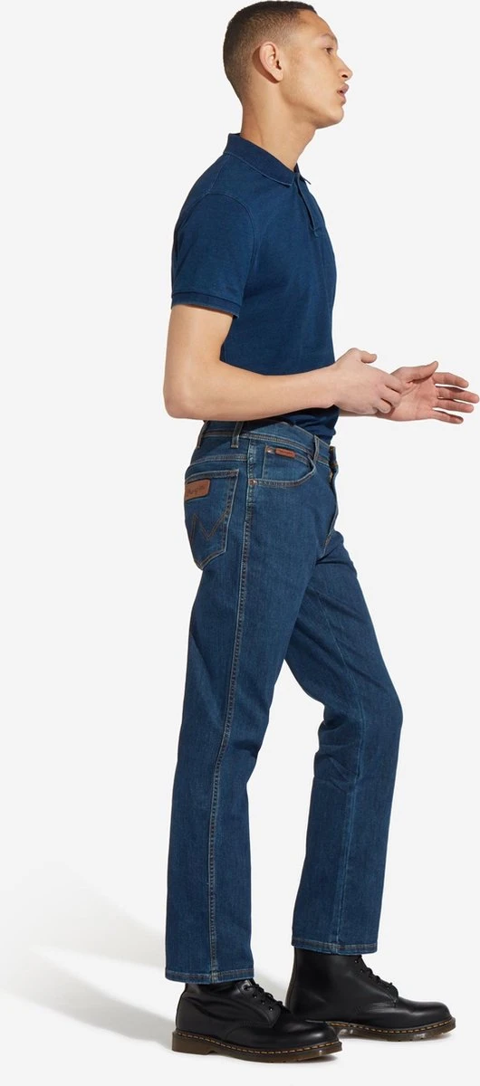 Wrangler Texas Medium Stretch Darkstone Heren Regular Fit Jeans - Donkerblauw - Maat 34/32 13 Wrangler Texas Medium Stretch Darkstone Heren Regular Fit Jeans - Donkerblauw - Maat 34/32 - Afbeelding 11