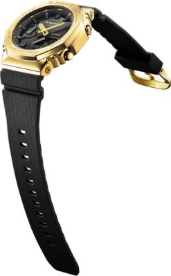 Casio G-Shock GM-2100G-1A9ER -Casio Verkoop 742x1200 2