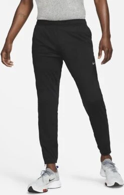 Nike Dri-FIT Challenger Sportbroek Heren - Maat L -Casio Verkoop 768x1200 1