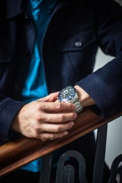 Casio Edifice EFV-620D-2AVUEF Herenhorloge 51 Mm - Zilverkleurig -Casio Verkoop 800x1200 17