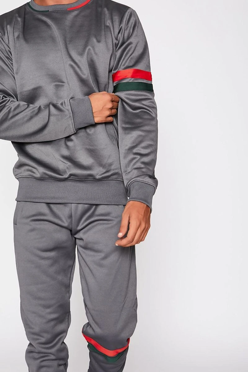 JC Blue Trainingspak Heren – Grijs - Rood Groen Streep - Tracksuit Heren - Joggingpak Heren - Maat M 6 JC Blue Trainingspak Heren – Grijs - Rood Groen Streep - Tracksuit Heren - Joggingpak Heren - Maat M - Afbeelding 4