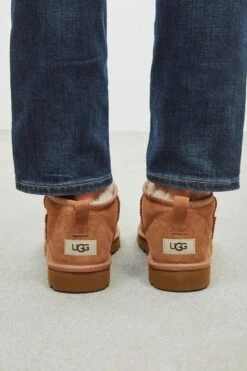 UGG Enkellaarzen Heren / Boots / Laarzen / Herenschoenen - Wol - 1137391 - Cognac - Maat 43 -Casio Verkoop 800x1200 98