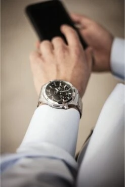 Casio Edifice ECB-30D-1AEF Herenhorloge 46 Mm - Zilverkleurig -Casio Verkoop 801x1200 1