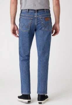 Wrangler Texas Medium Stretch Stonewash Heren Regular Fit Jeans - Lichtblauw - Maat 36/34 -Casio Verkoop 818x1200 8