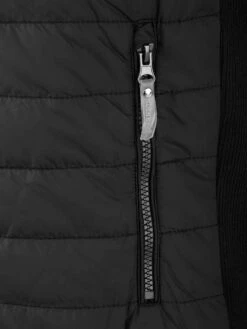 BJØRNSON Alec Bodywarmer 4 Seizoenen Heren - Outdoor - Maat L - Zwart 29 BJØRNSON Alec Bodywarmer 4 Seizoenen Heren - Outdoor - Maat L - Zwart -Casio Verkoop 900x1200 123