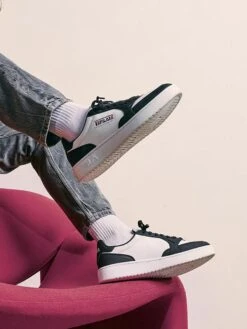 Fila Zwart/witte Sneaker - Maat 43 -Casio Verkoop 900x1200 133