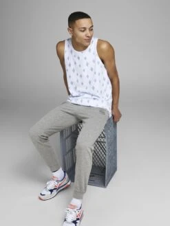 JACK & JONES JJIGORDON JJSHARK SWEAT PANTS VIY NOOS Heren Joggingbroek - Maat L -Casio Verkoop 900x1200 560