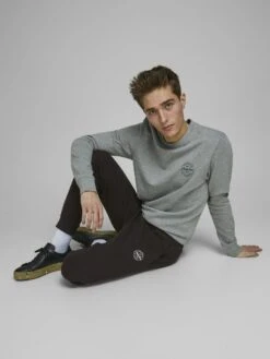 JACK&JONES JPSTGORDON JJSHARK SWEAT PANTS AT NOOS Heren Broek - Maat L -Casio Verkoop 900x1200 600
